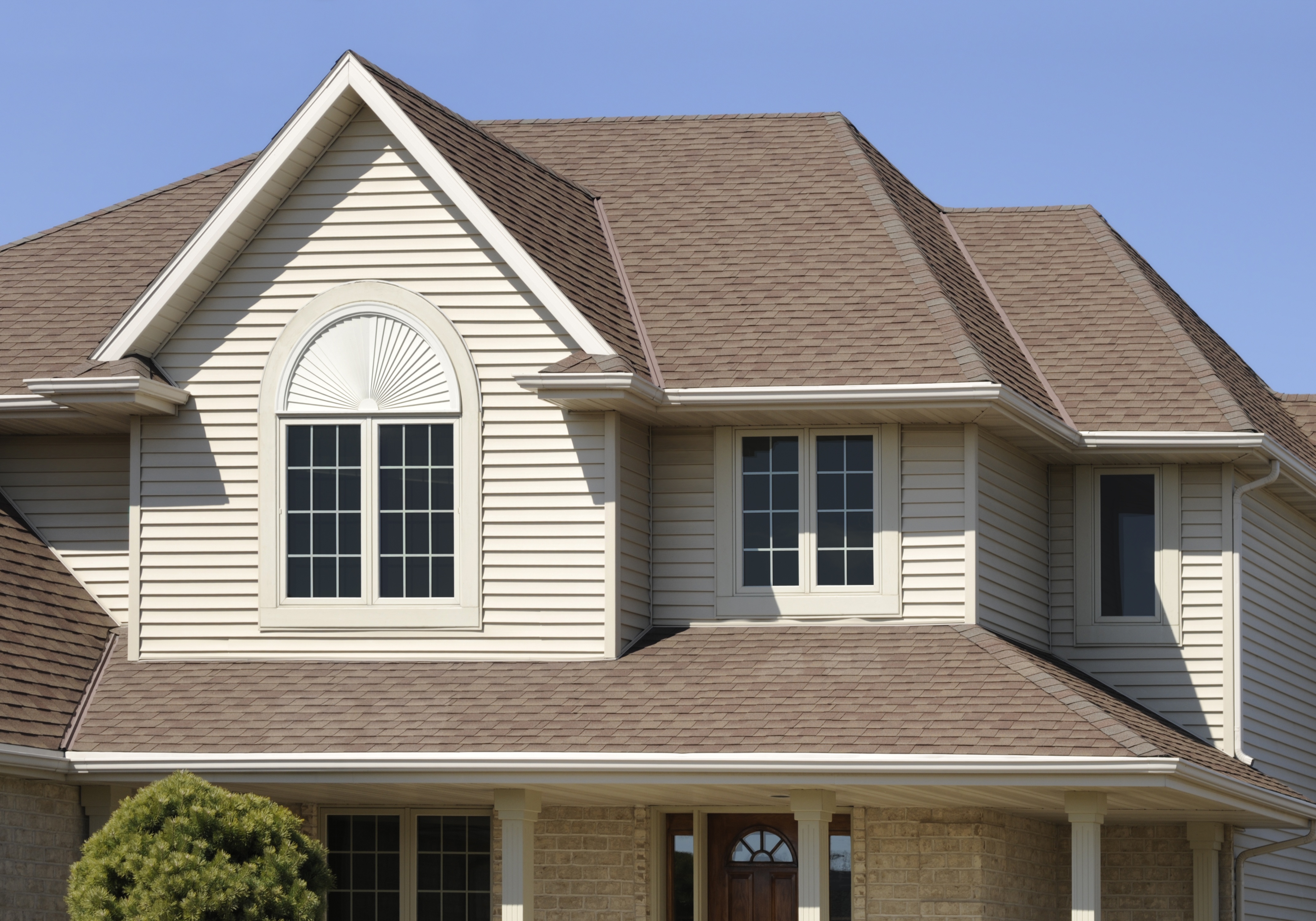 Roof replacement on home in Maple Grove, MN