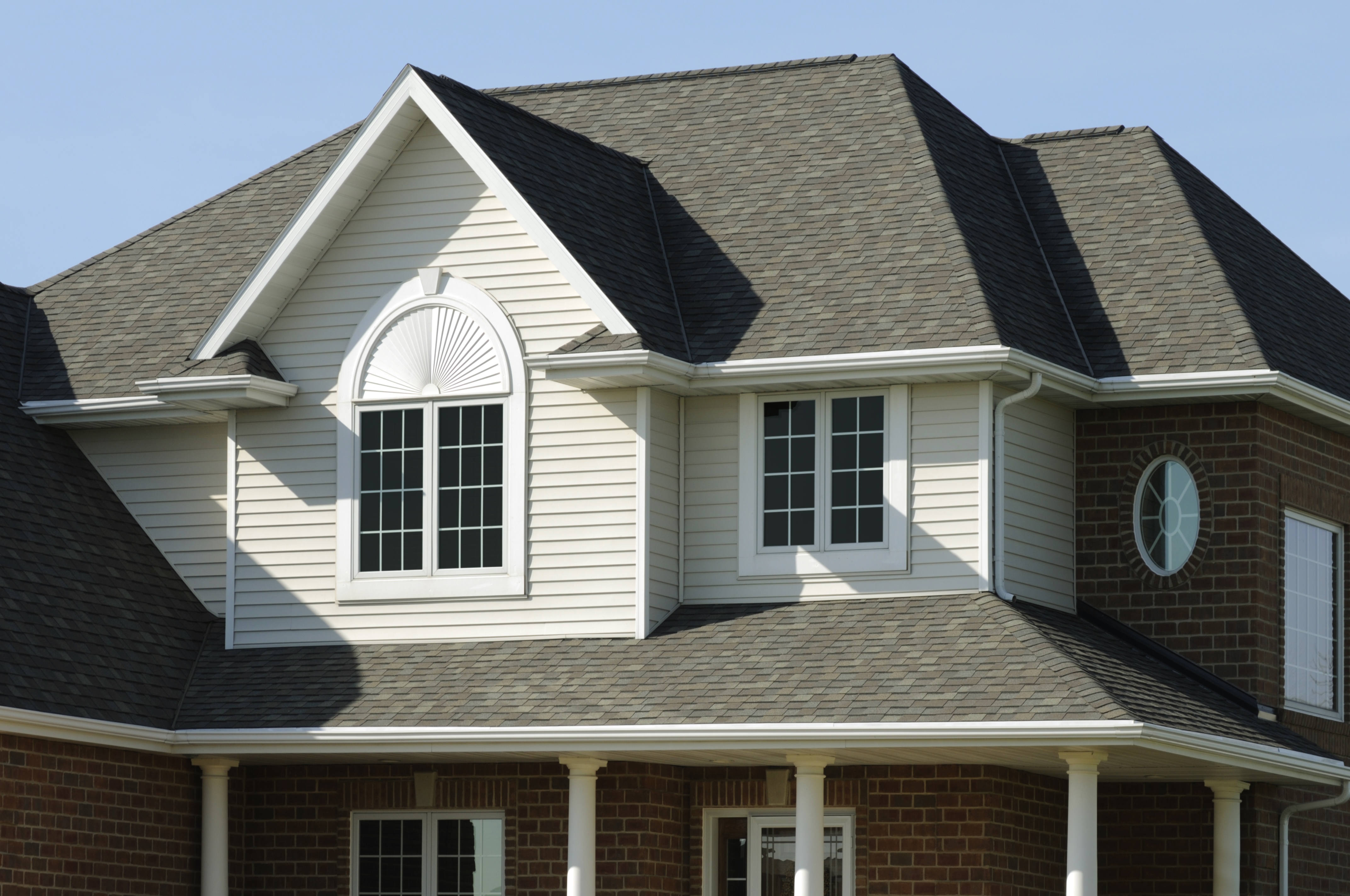 Roof replacement on home in Shorewood, MN